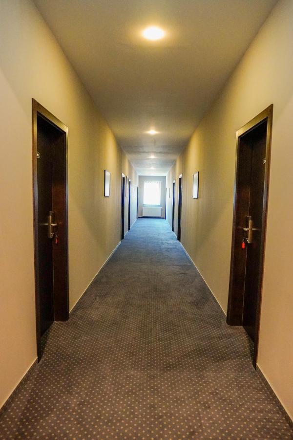 Industrial Belisce Bed and Breakfast Buitenkant foto