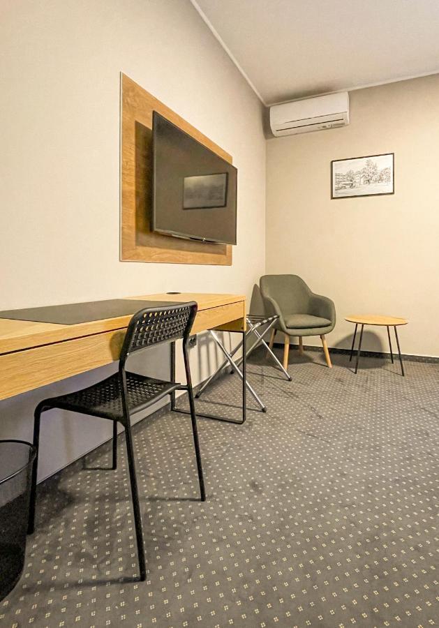 Industrial Belisce Bed and Breakfast Buitenkant foto