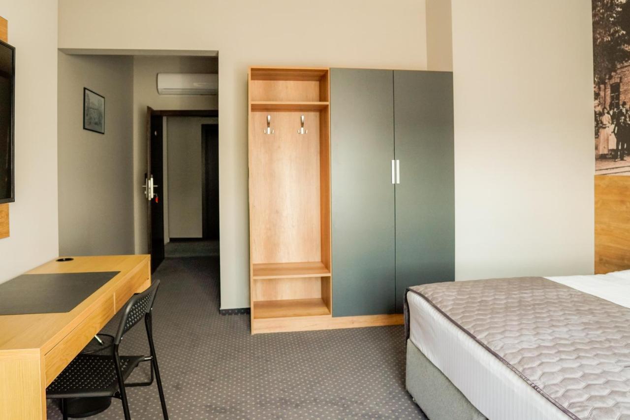Industrial Belisce Bed and Breakfast Buitenkant foto