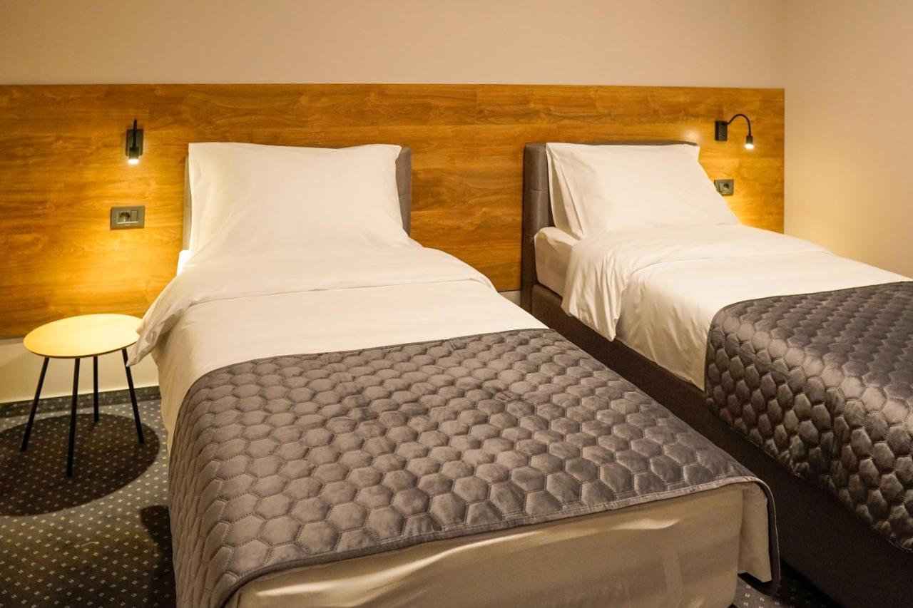 Industrial Belisce Bed and Breakfast Buitenkant foto